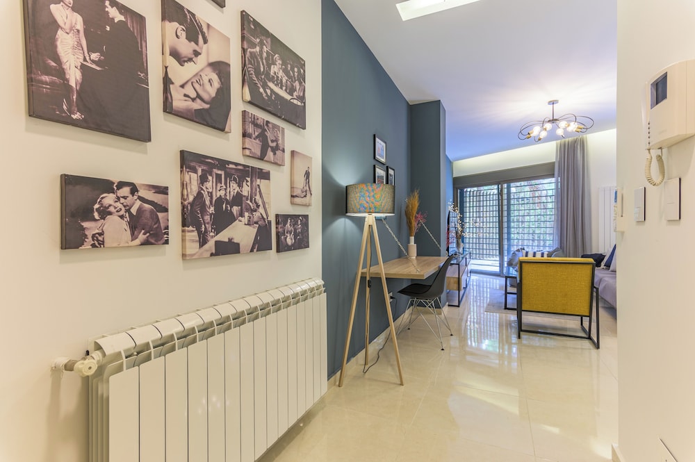 Orano -Chic 2-Bedroom Apt in Bsalim