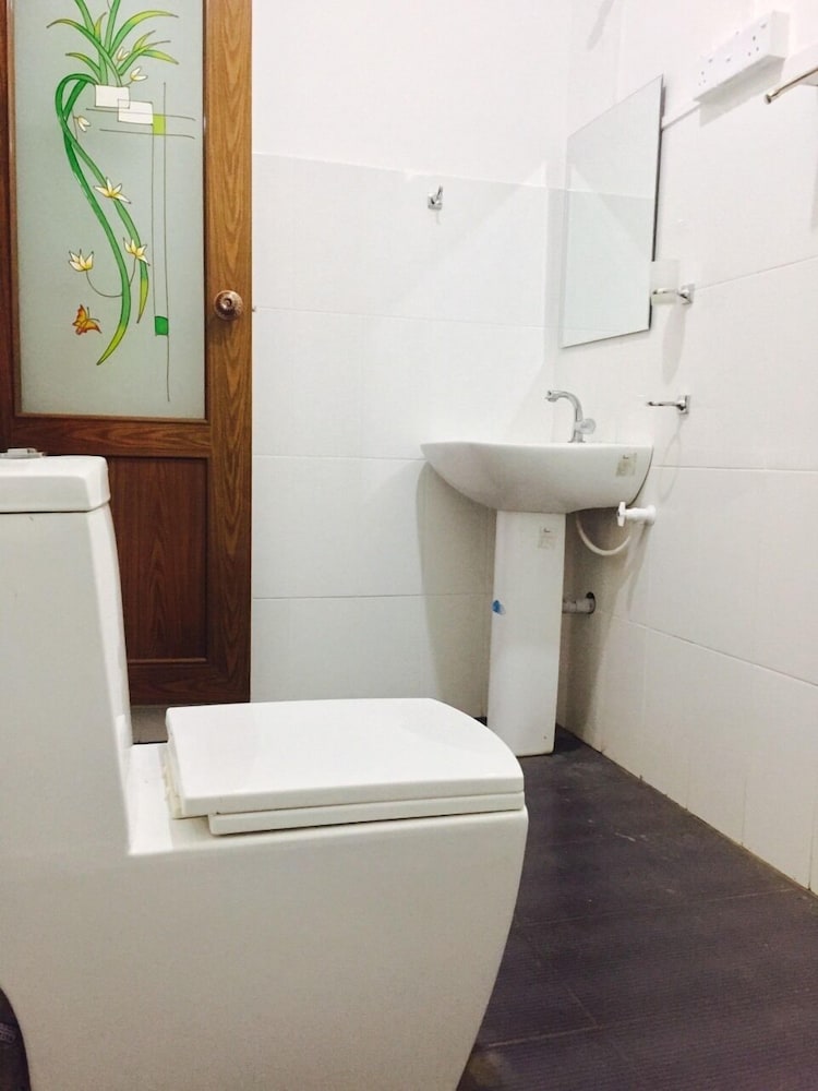 Pabasara Guest House Kalawewa view 5