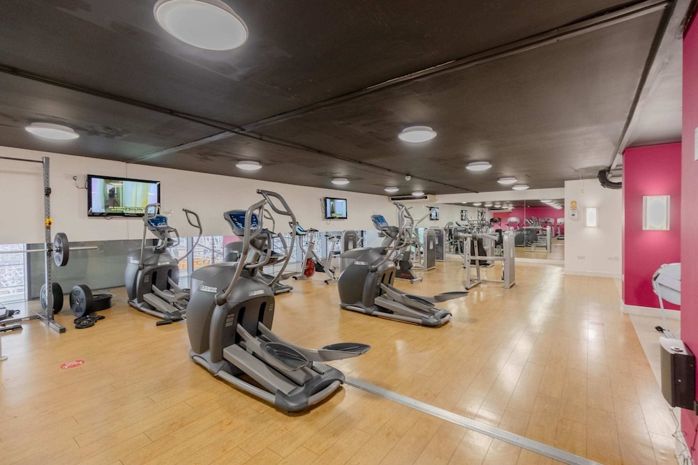 Quirky 1BD Flat W/gym & City Views Dalston!