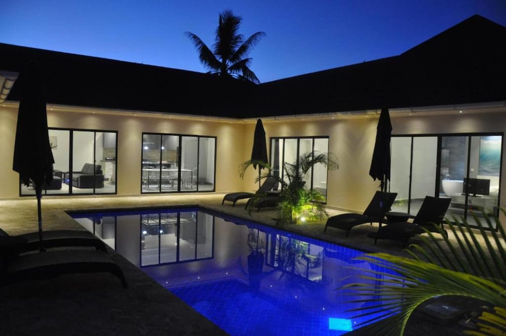 Grand Amber Villas Diani