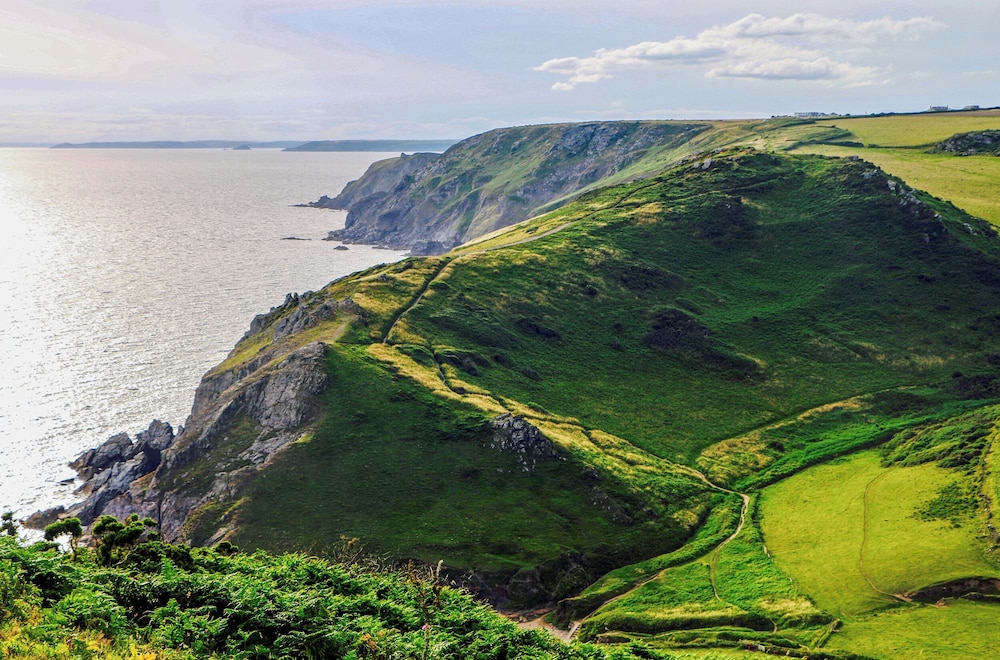 5 Combehaven
