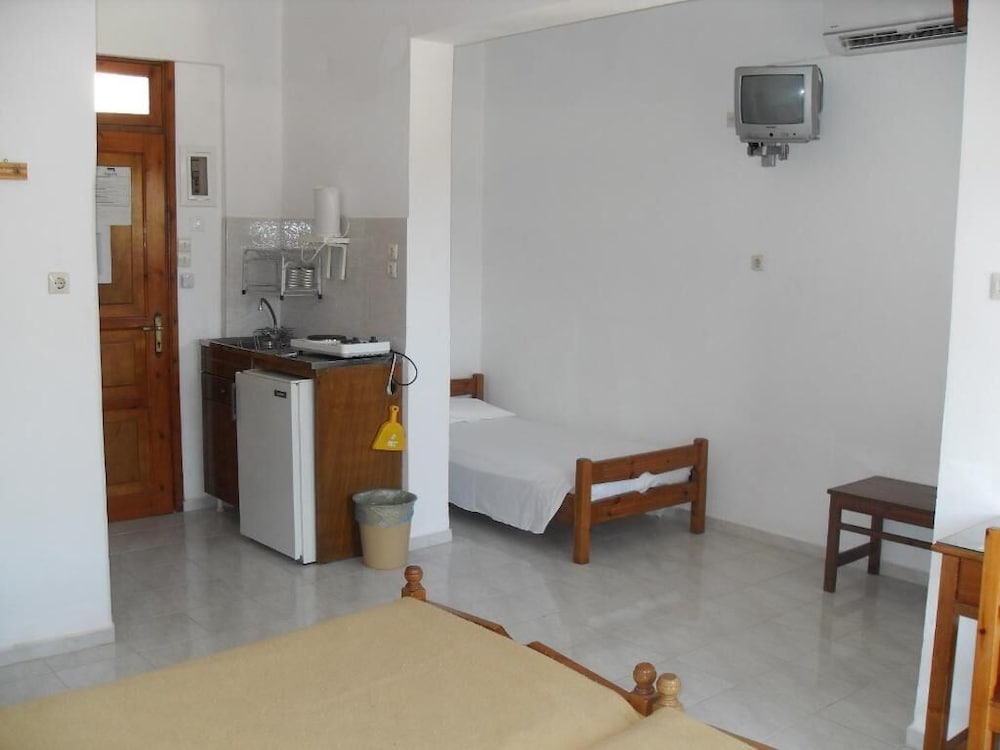 Vera Studios