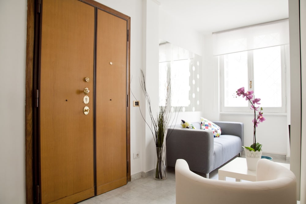 Kamchu Apartments Sigle Room Also for Couple Park View