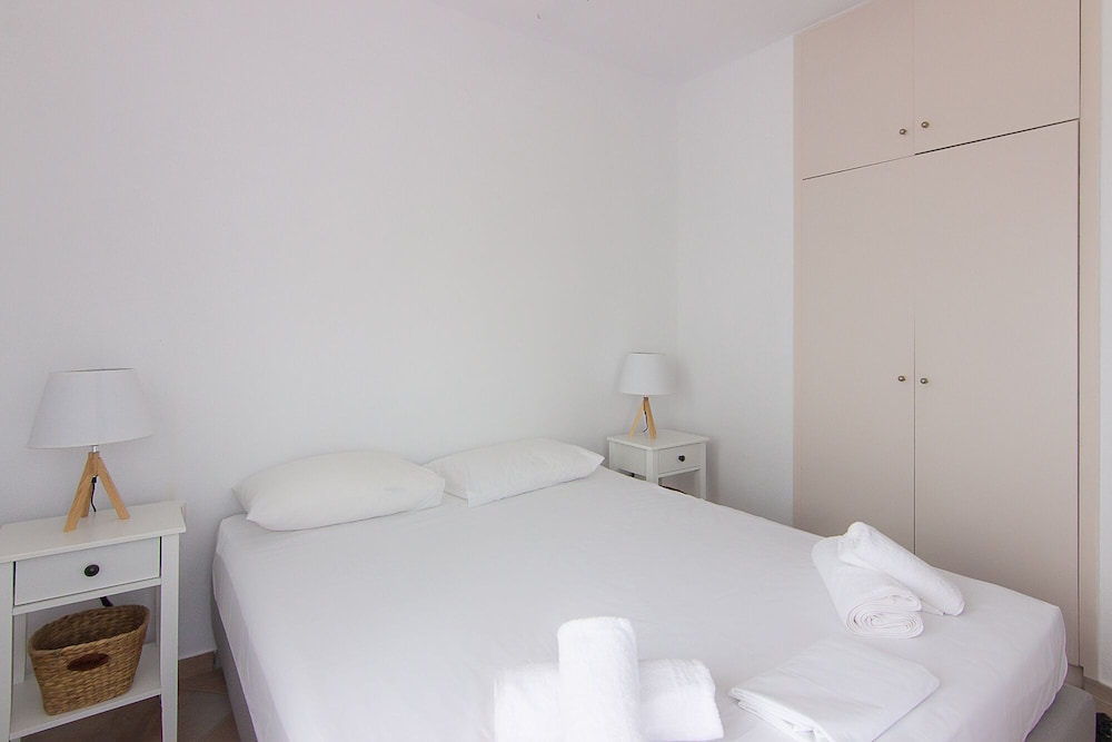 Perla Cozy Apartment near beach