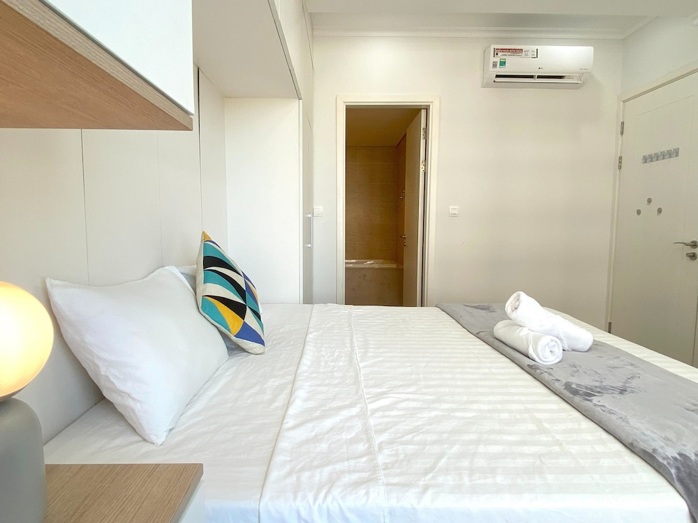Vinhome D'capitale Service Apartment - Mikage Housing