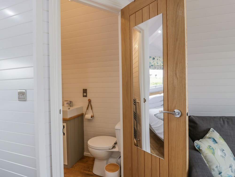 Laird Lodge 2