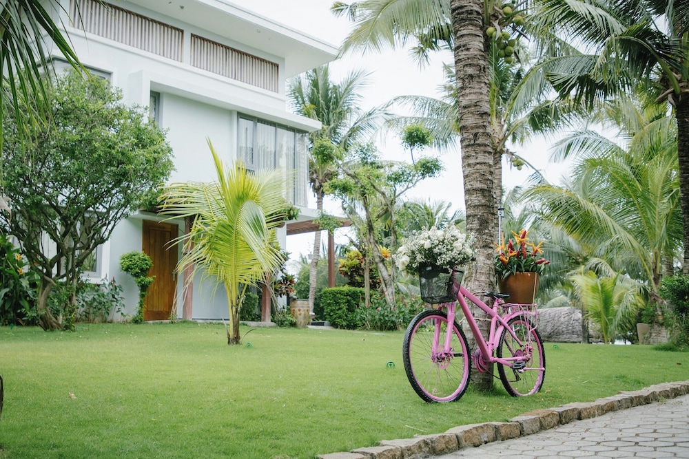Sonata Resort & Spa