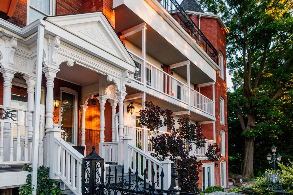 Niagara Grandview Boutique hotel