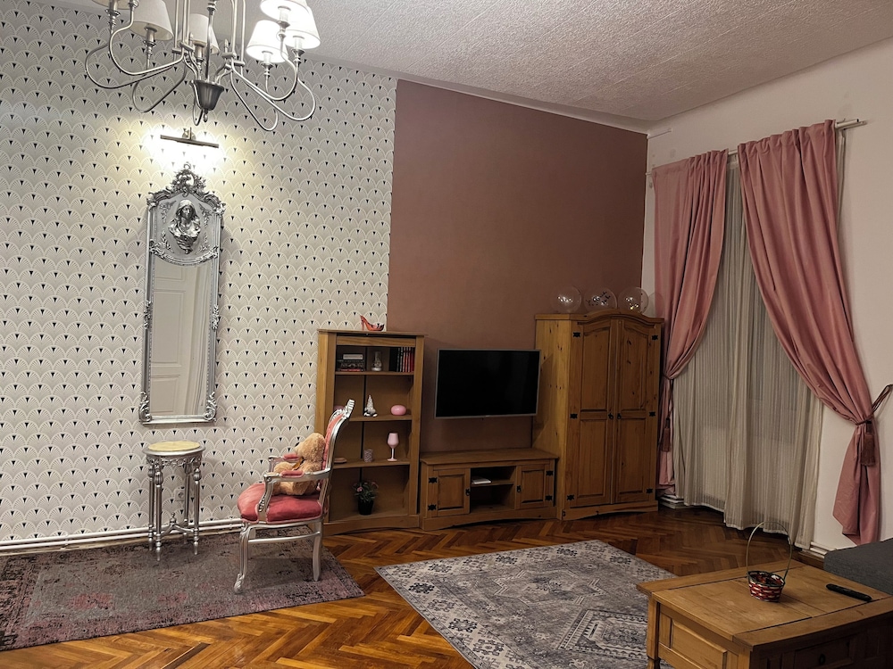 Mira Central Residence