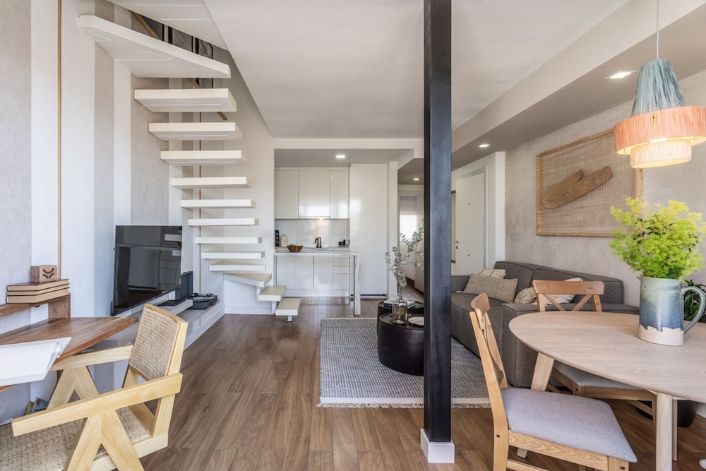 Hiis - 2 Bedrooms and Terrace in R os Rosas