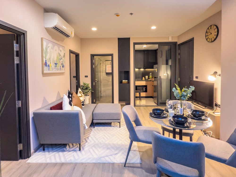 Luxury 2 Bed Room Sea View With Large Bath Tub In Balcony