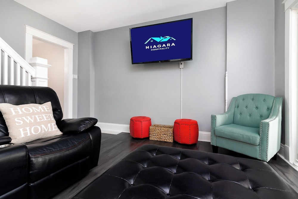 Double House Rental – 11Br Perfect For Big Groups