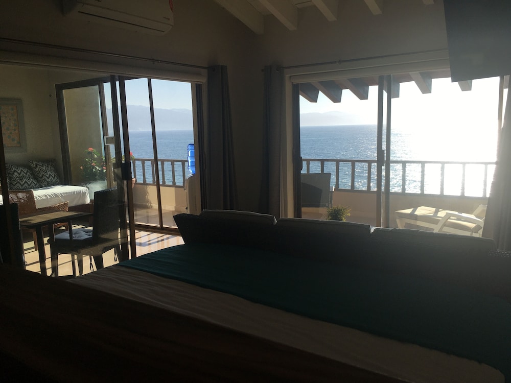 Los Tules Condominium Resort