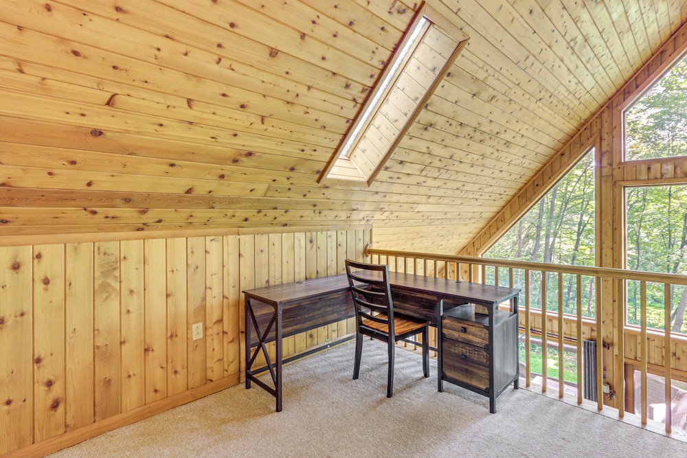 11 Mi to Gettysburg: Serene Home in Fairfield