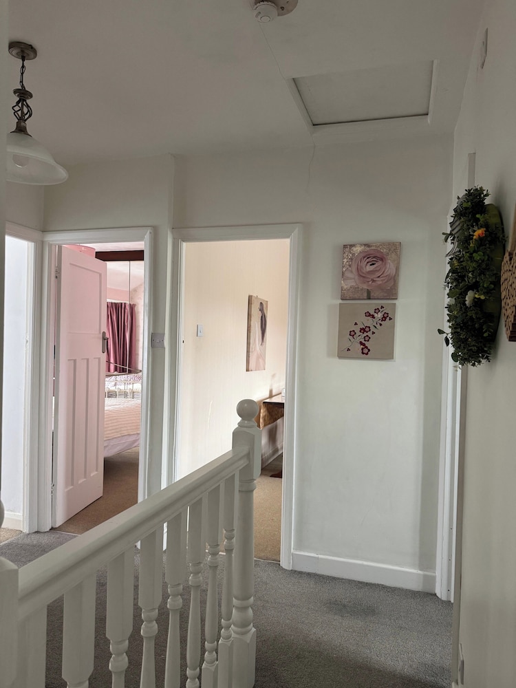 Oxford - Villa - Sleeps 8 - Garden - Parking