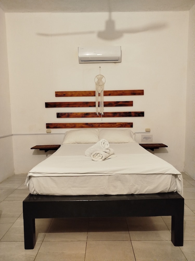 Casa Otilia - Hospedaje