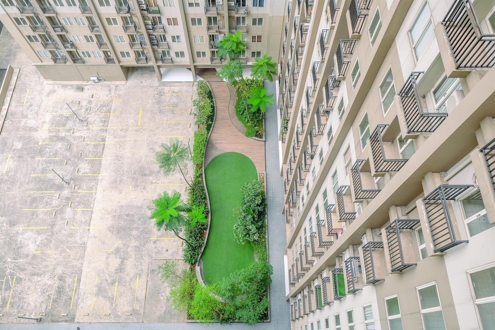 Simply Look and Tidy 2BR at Podomoro Golf View Apartment