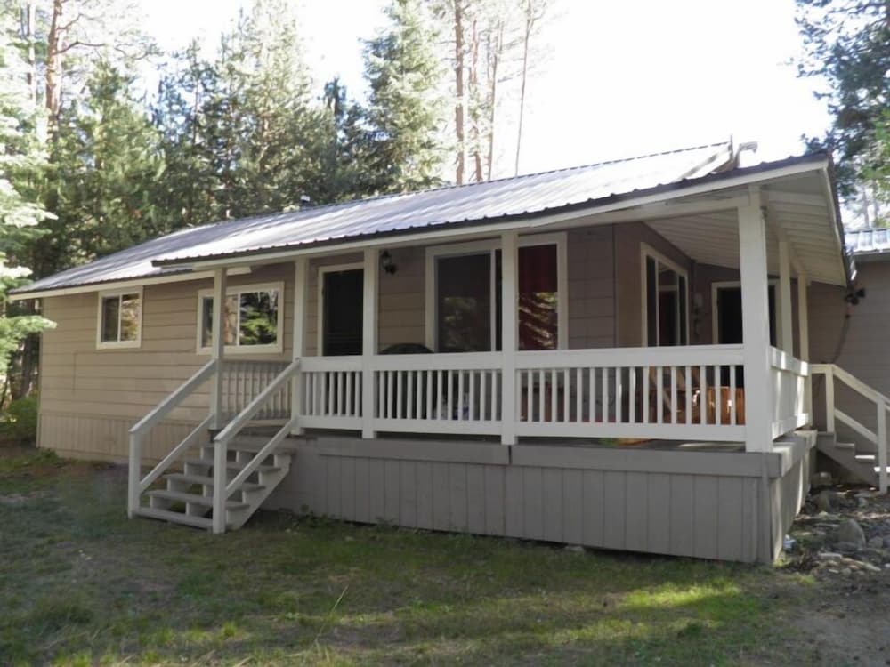 1347 Chinquapin
