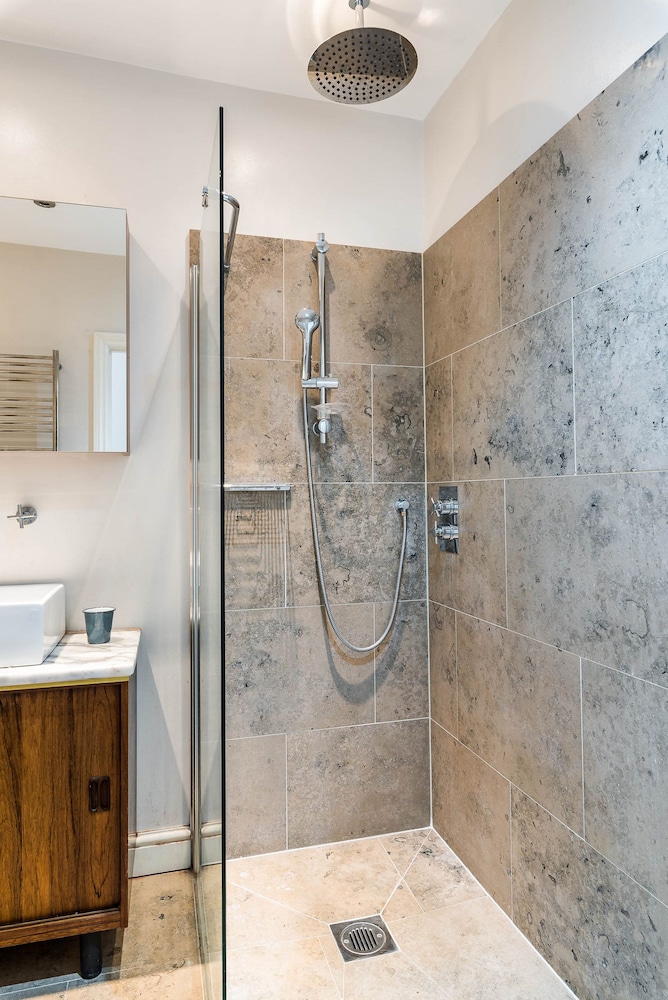 Stunning 3BD Flat With Garden in Shoreditch Zone 1