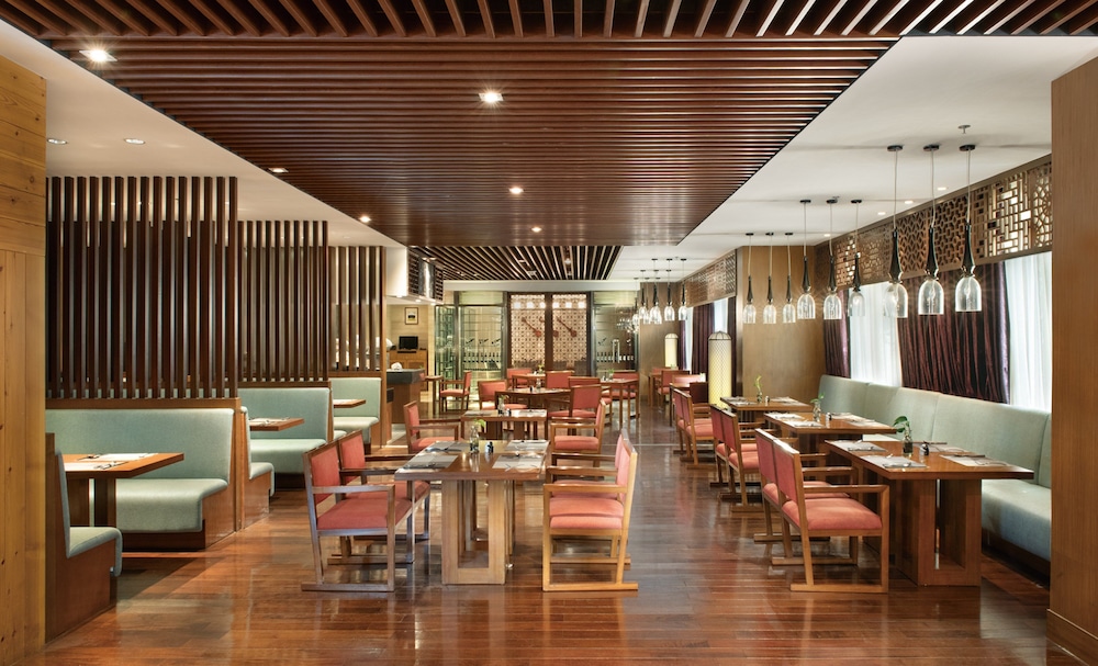 Crowne Plaza Yading by IHG