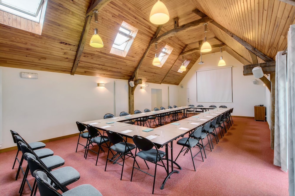 meeting & event spaces