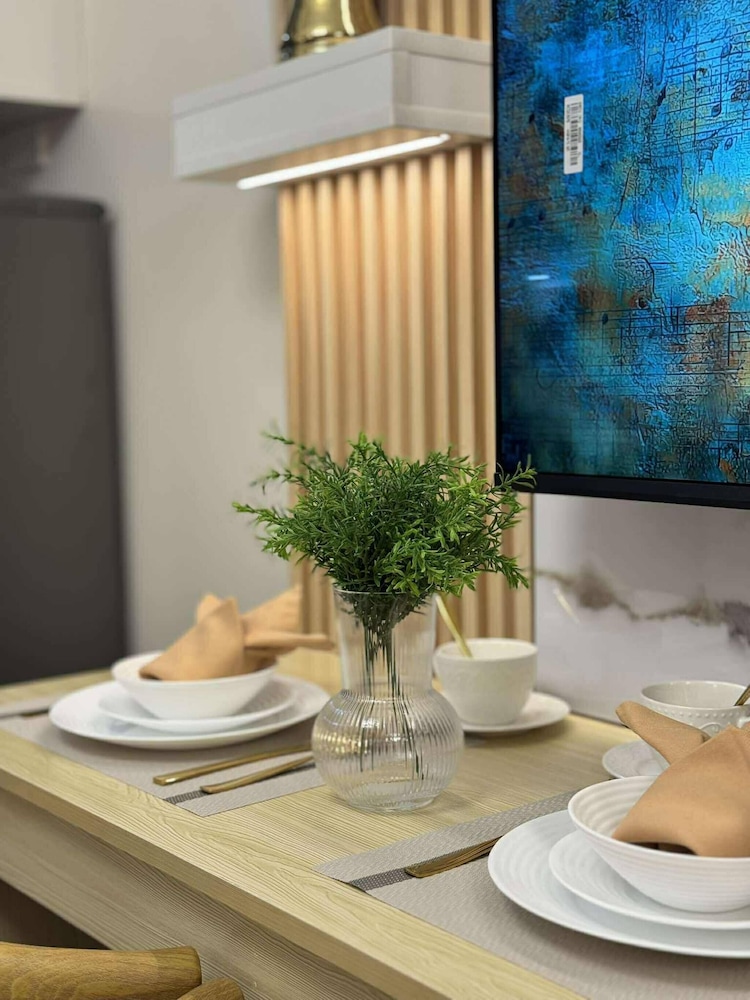 RED Luxe Haven Comfy Stay, Netflix and Fast Wifi Ready