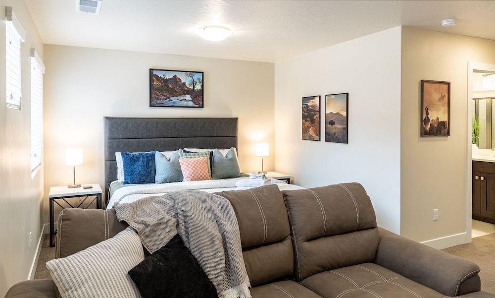 Zi-on The Prize 3 Bedroom Townhouse