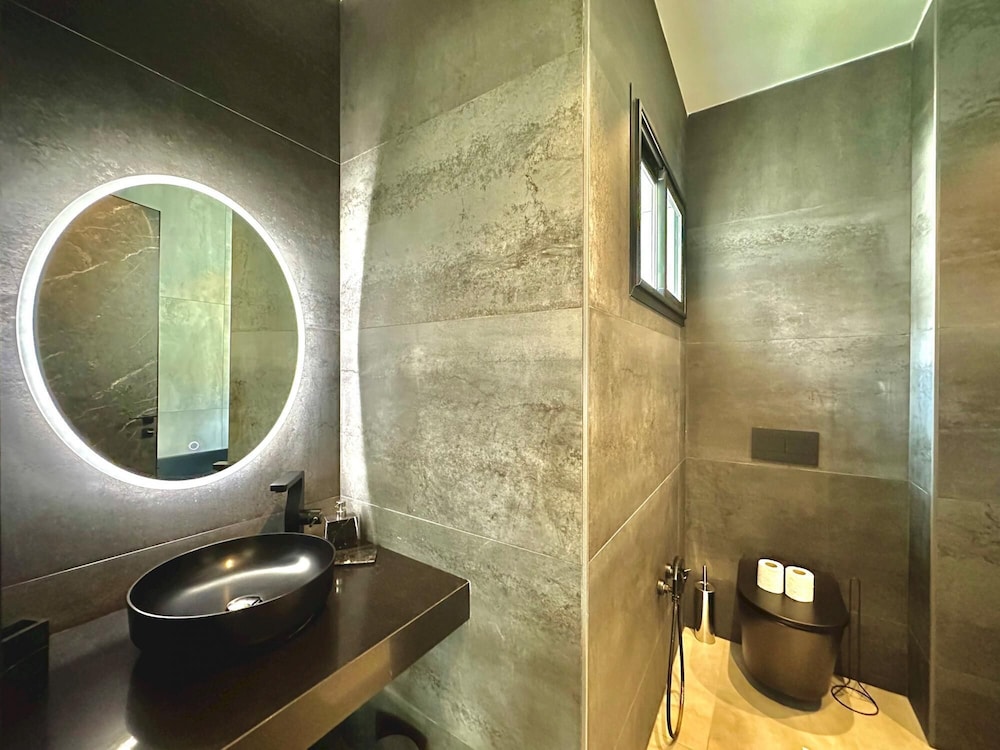 The Dream Villa Soukra view 5