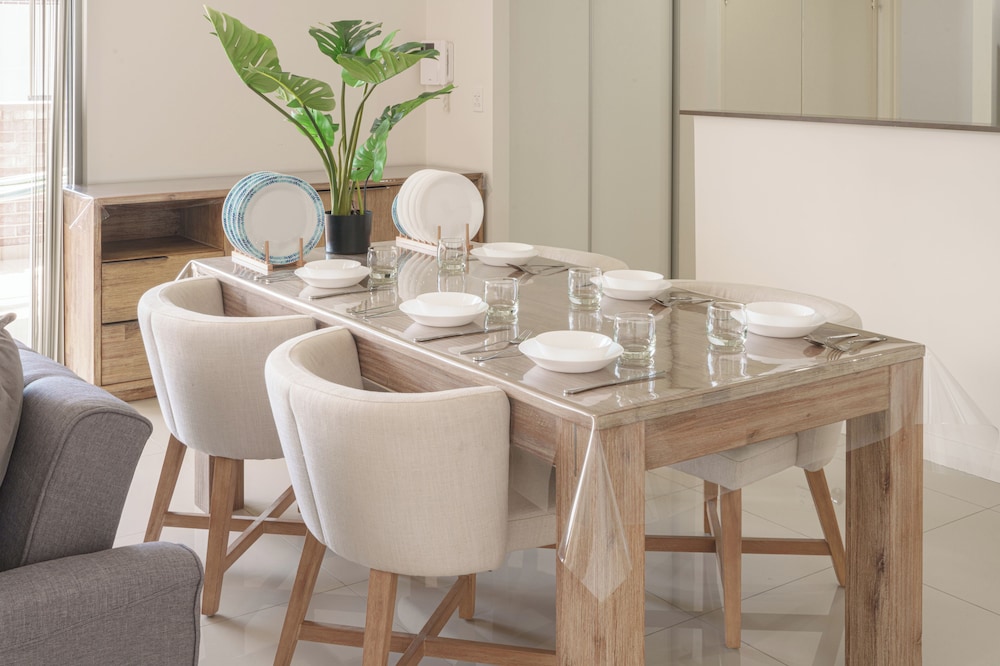 Kozyguru | Hillsdale | 3 Bedroom Apt