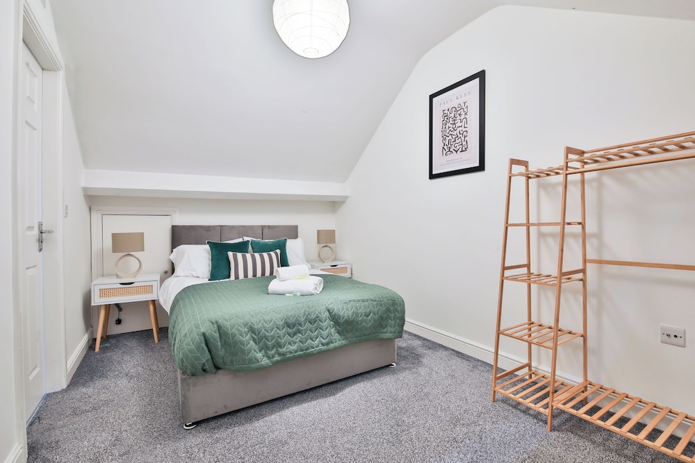 3 Bed Duplex in Central Pontcanna