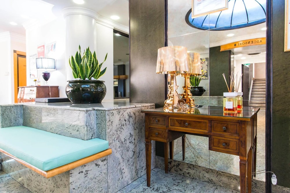 Hotel Turin Royal — 11