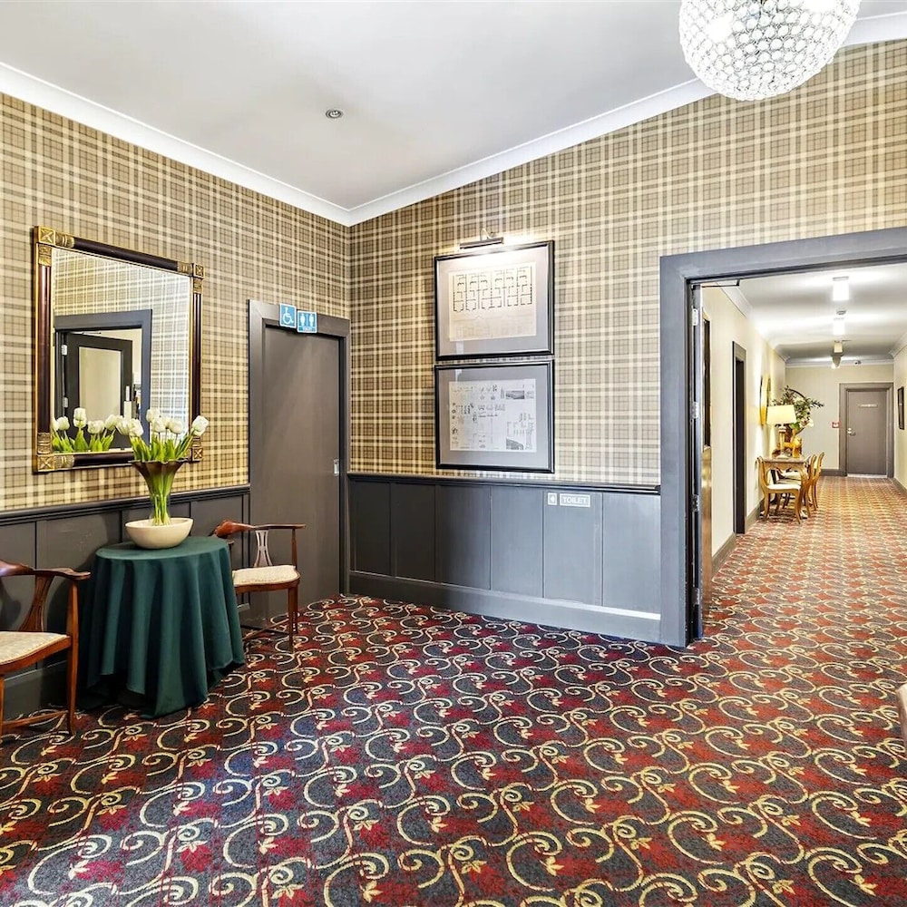 Gateway Motor Inn