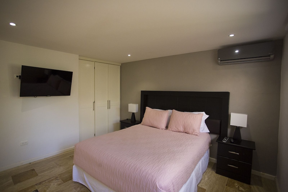Tu Casa En Zona Hotelera a una Cuadra de la Playa