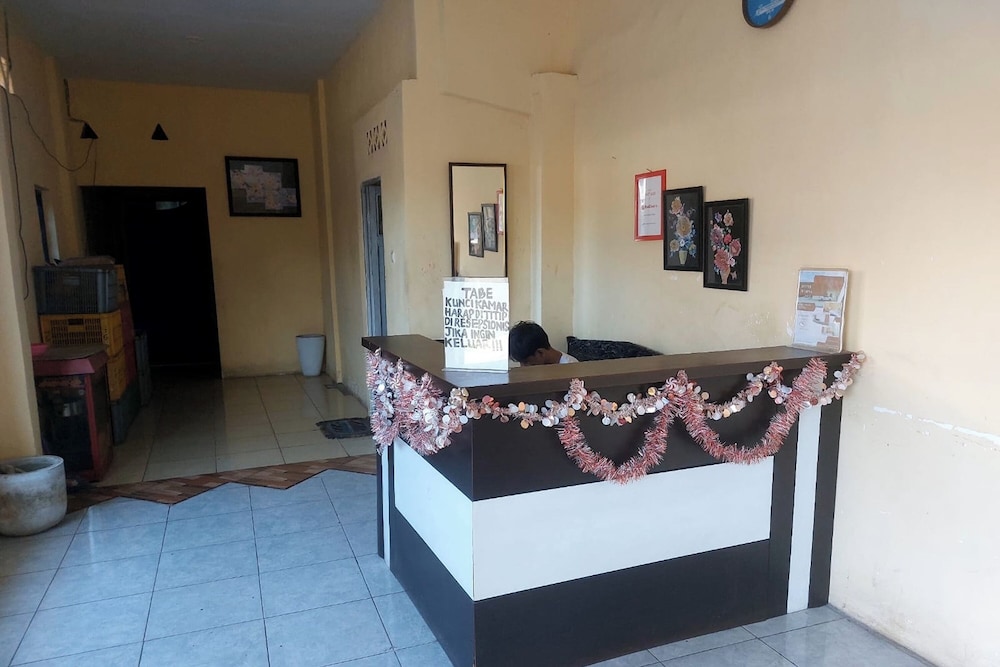 Hotel Warna