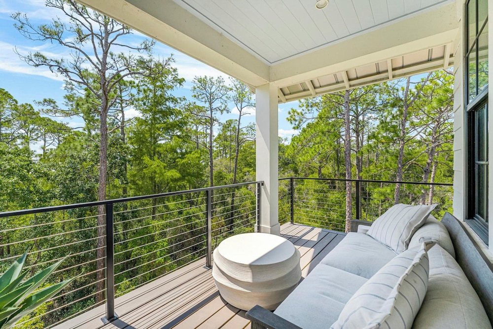 30A Beach House - Mia's Beach House