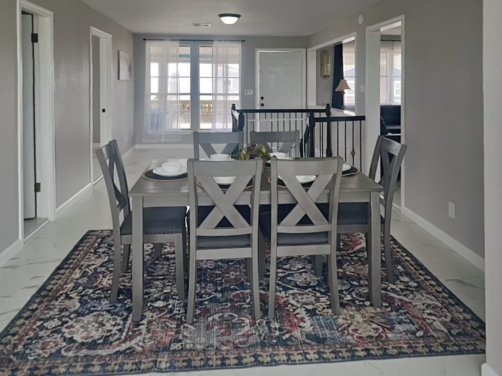 Ocean Oasis by Ryson Vacation Rentals