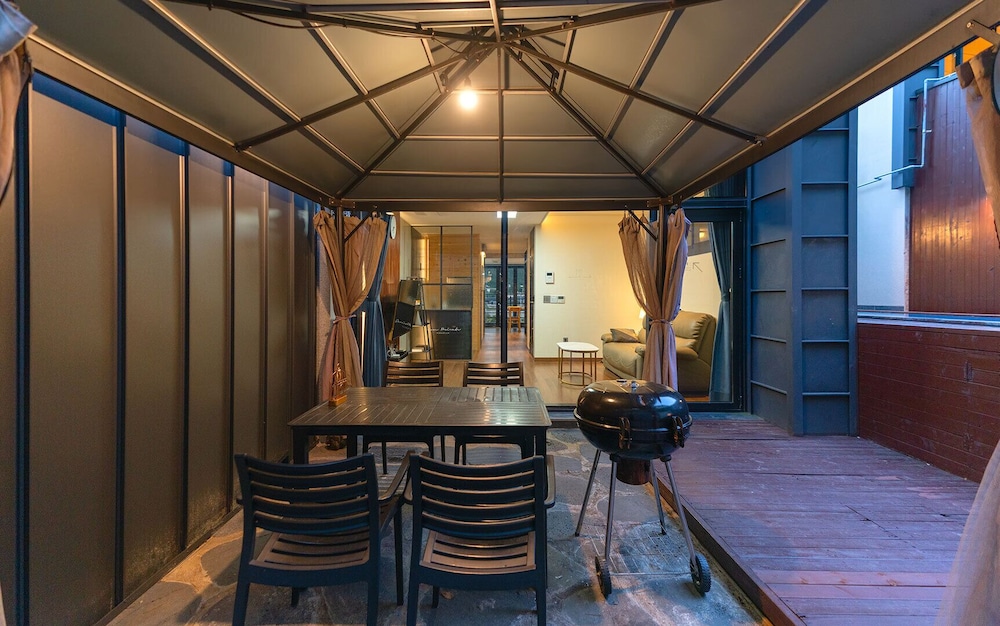 Ulsan Byeoldam Eunchae Pool Villa