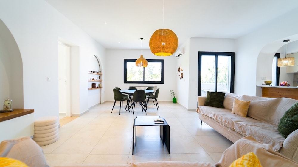 Residence Jannet 1 Luxury Seaside 3 Bedrooms