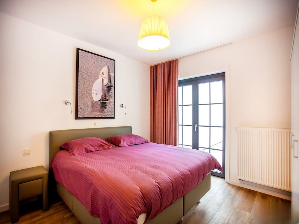 Modern, Snug Holiday Home Near Koksijde Beach
