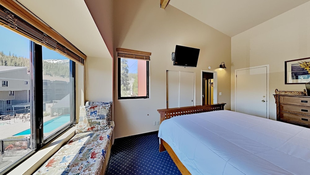 Mammoth Mountain - Vacation Condos