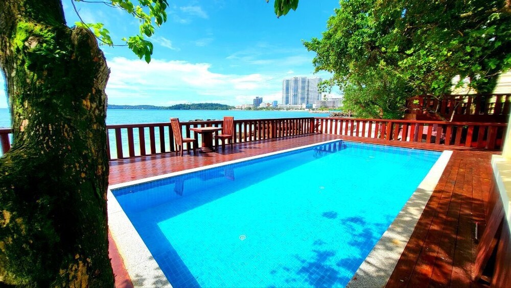 Try Palace Resort Sihanoukville