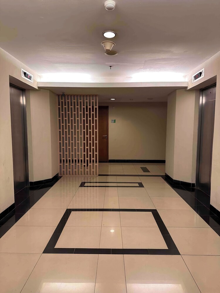 Genius Jakarta - Gading Greenhill Apt