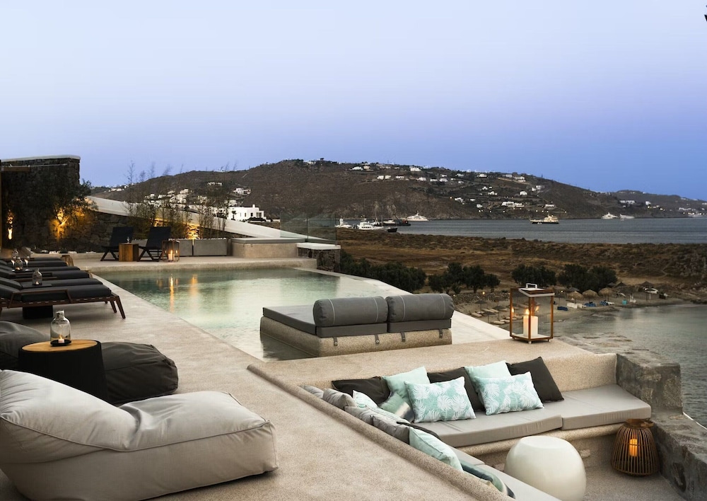 Waterfront Villa With Private Pool