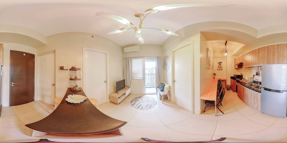 Spacious & Stylish City Haven