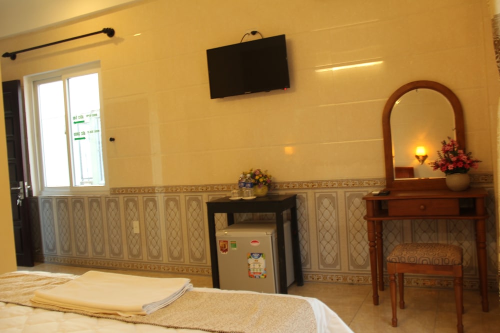 Hue Boutique Homestay