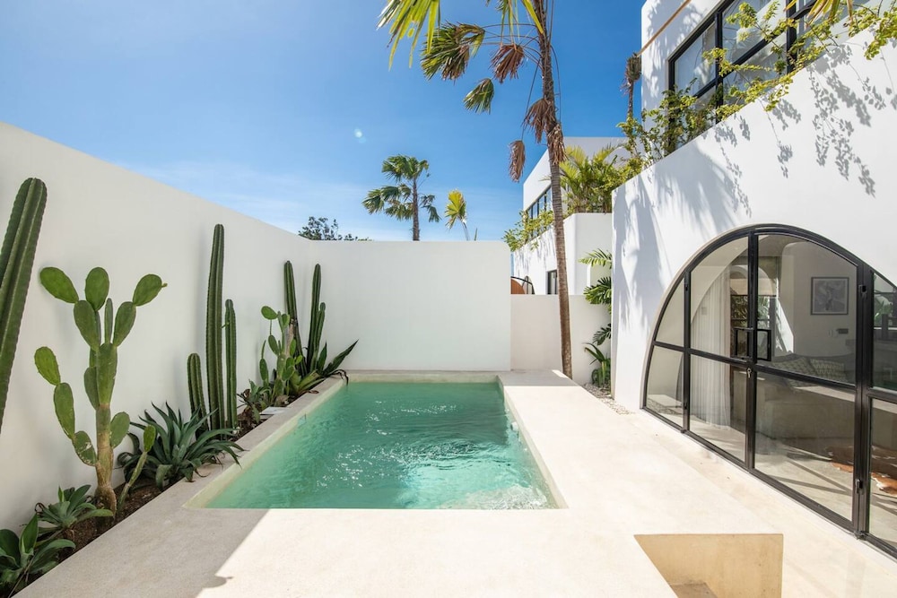 ULU Folie 1BR Loft in Pecatu
