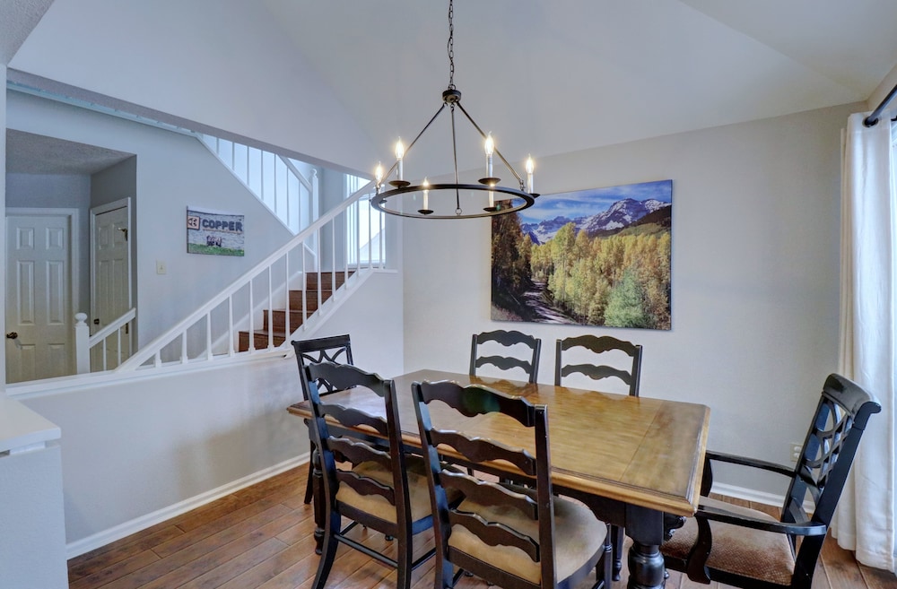 Private Mountain Town home Pet Friendly with Great Views - WD12 by Redawning