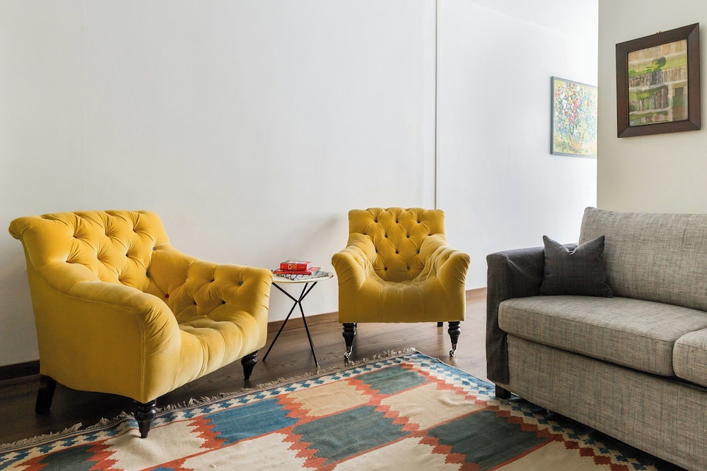 Rutland Mews South by Onefinestay