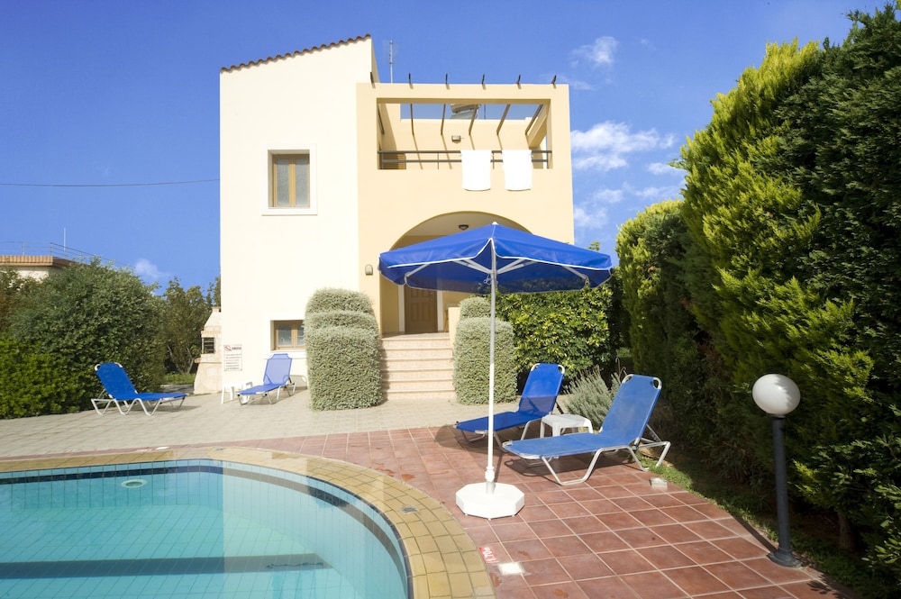 Hotel Aloni Villas - Image 1
