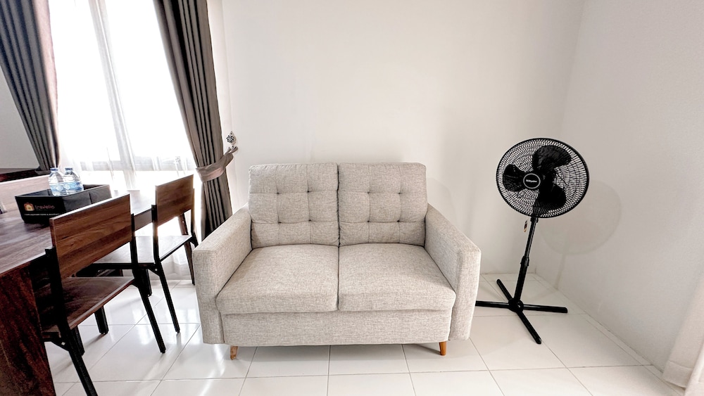 Nice And Comfortable Stay 2Br At Tamansari Prospero Sidoarjo Apartment